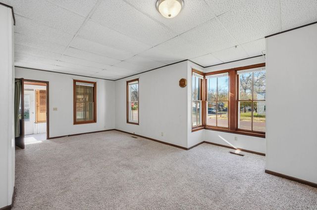 517 S Park Street, Fairmont, MN 56031