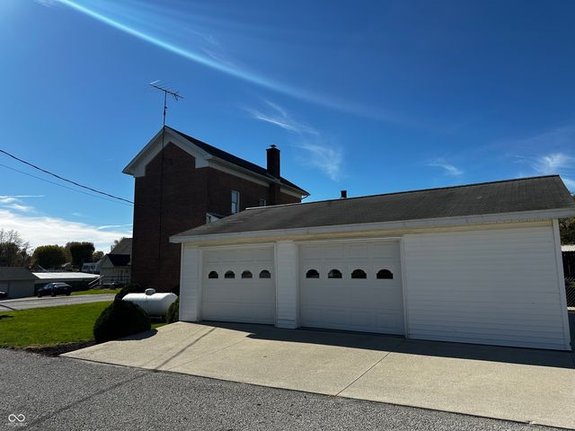 2392 E County Road 820 S, Greensburg, IN 47240