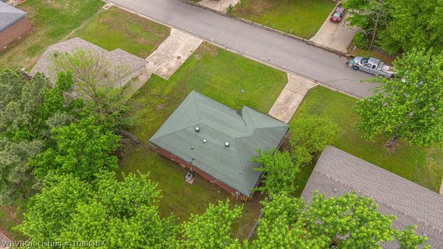 1328 Bon Air, Van Buren, AR 72956