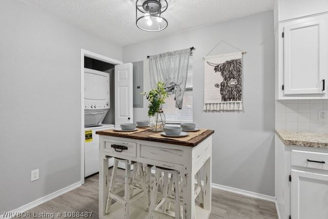 1328 Bon Air, Van Buren, AR 72956