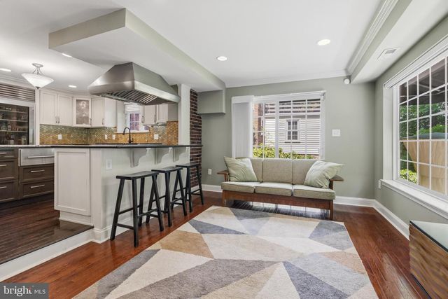 1547 EDGE HILL RD, Abington, PA 19001