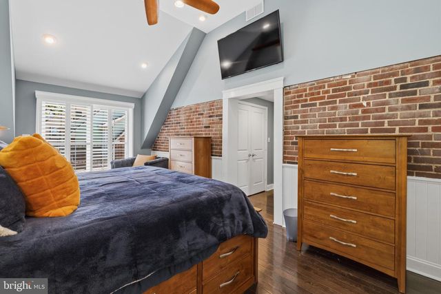 1547 EDGE HILL RD, Abington, PA 19001