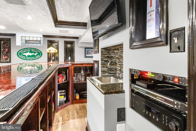 1547 EDGE HILL RD, Abington, PA 19001