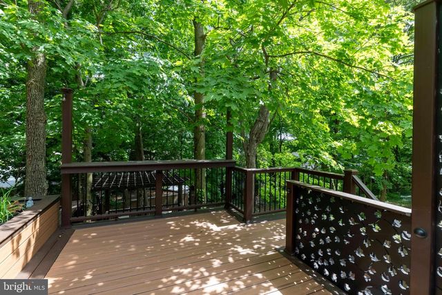 1547 EDGE HILL RD, Abington, PA 19001