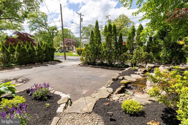 1547 EDGE HILL RD, Abington, PA 19001