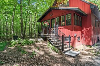 6907 126th Avenue, Fennville, MI 49408