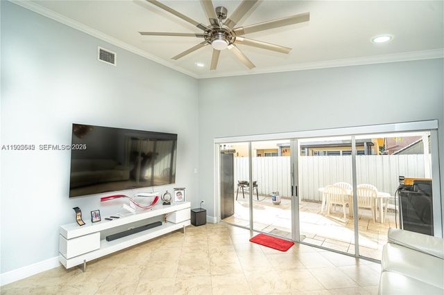 8952 NW 145th Lane, Miami Lakes, FL 33018