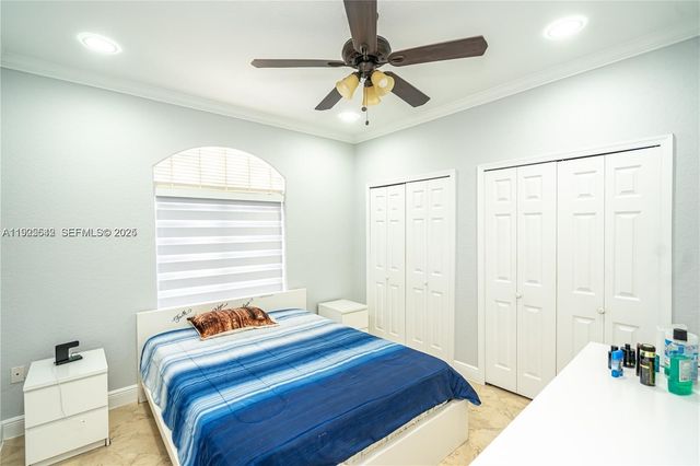 8952 NW 145th Lane, Miami Lakes, FL 33018