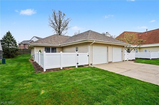 145 Michael Lane, Cuyahoga Falls, OH 44223