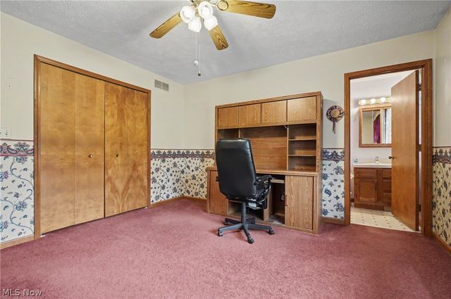 145 Michael Lane, Cuyahoga Falls, OH 44223