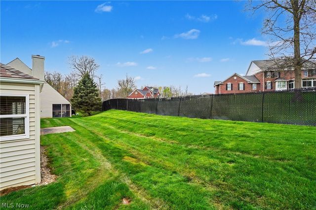 145 Michael Lane, Cuyahoga Falls, OH 44223