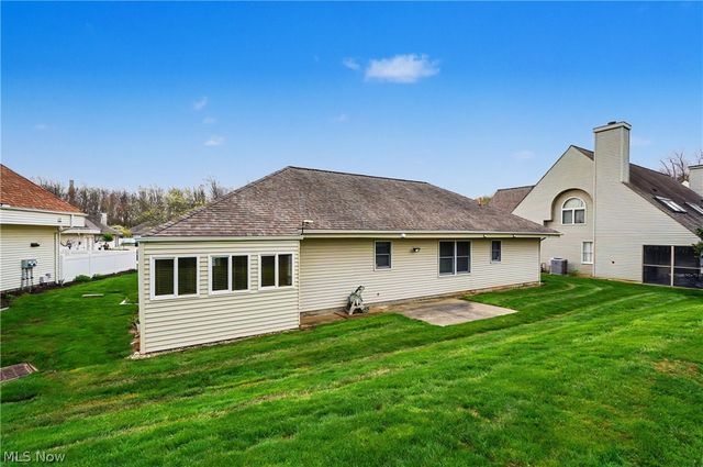 145 Michael Lane, Cuyahoga Falls, OH 44223