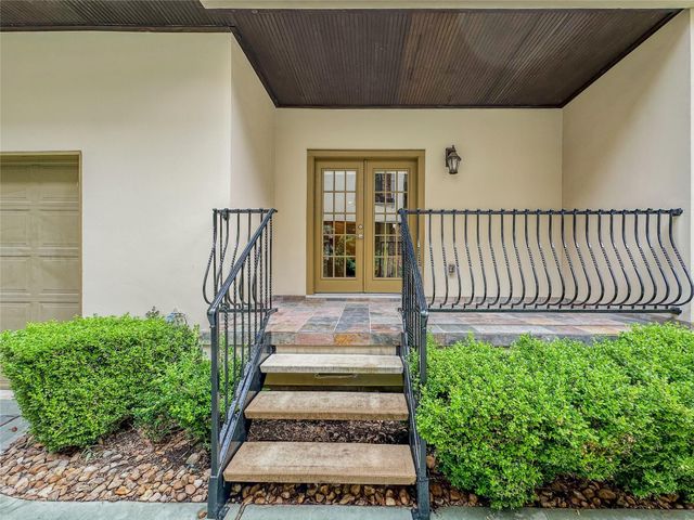 4042 Bellefontaine St, Houston, TX 77025