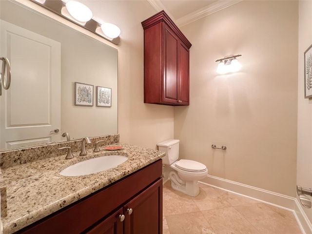 4042 Bellefontaine St, Houston, TX 77025