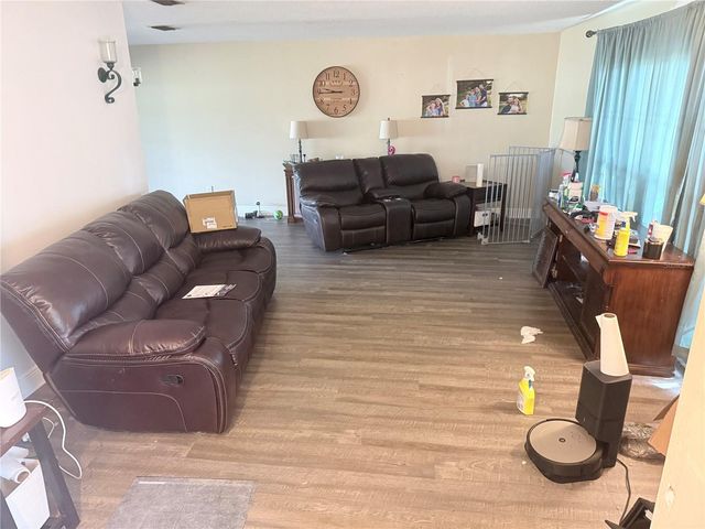 107 ELM SQUARE N, Lakeland, FL 33813