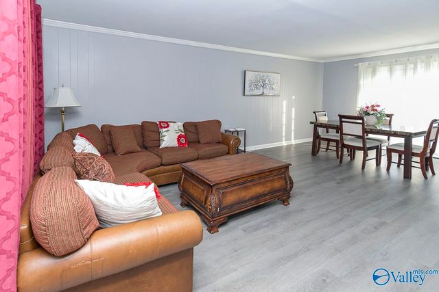 6015 Kimbrell Lane NW, Huntsville, AL 35810