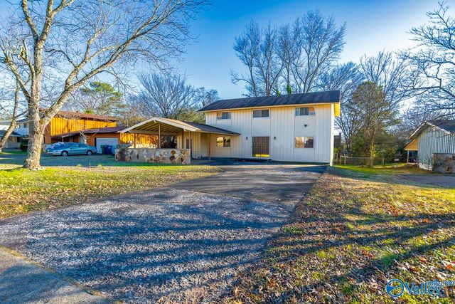 6015 Kimbrell Lane NW, Huntsville, AL 35810