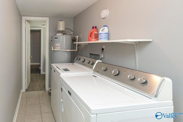 6015 Kimbrell Lane NW, Huntsville, AL 35810