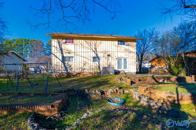 6015 Kimbrell Lane NW, Huntsville, AL 35810