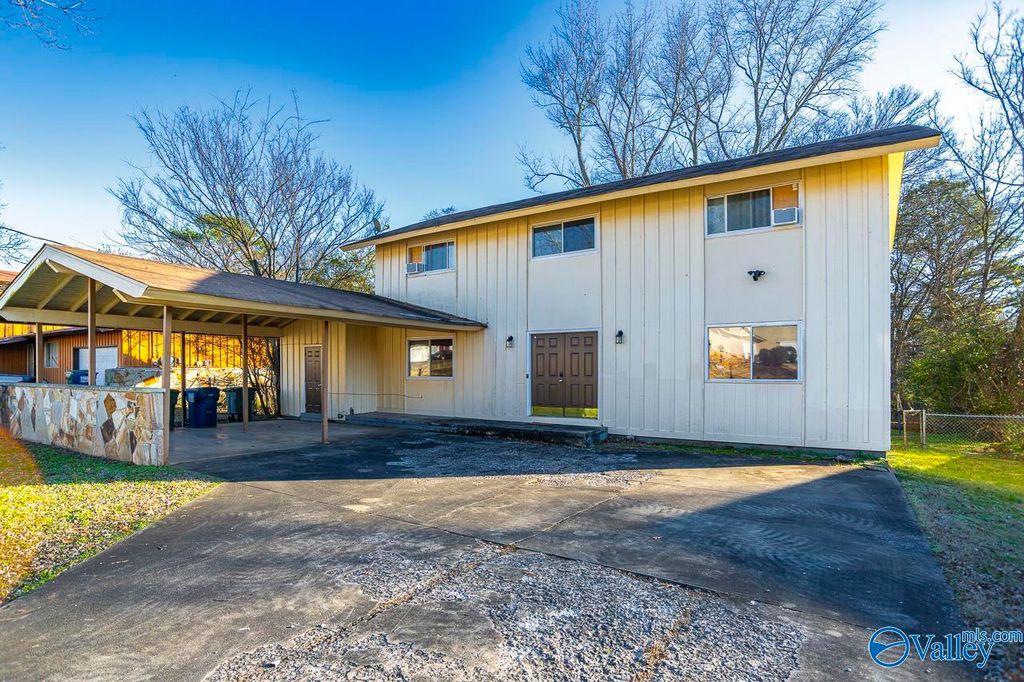 6015 Kimbrell Lane NW, Huntsville, AL 35810