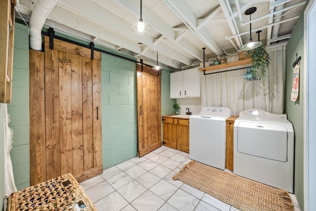 3225 SW 2nd Street, Des Moines, IA 50315