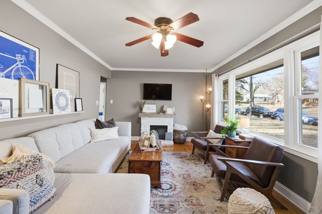 3225 SW 2nd Street, Des Moines, IA 50315