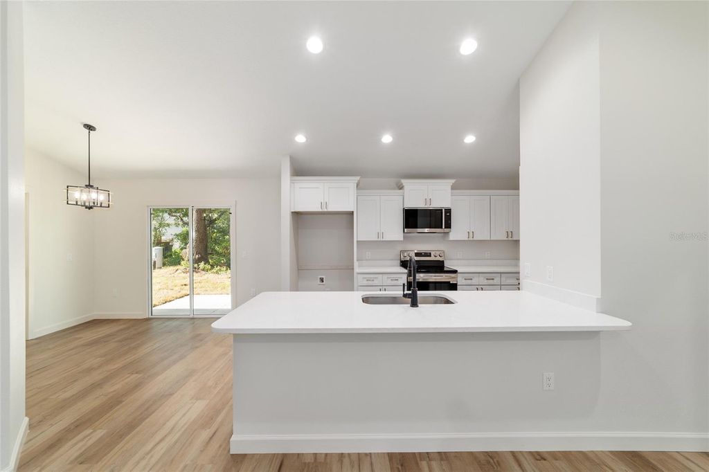 Image 8 of property listing at 14769 SW 24TH PLACE, Ocala, FL 34481