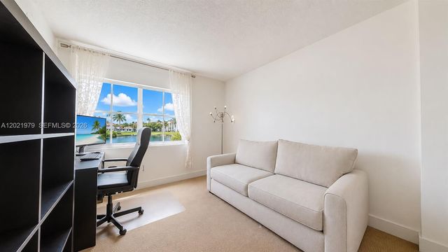 4420 NW 107th Ave 104, Doral, FL 33178