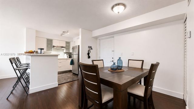 4420 NW 107th Ave 104, Doral, FL 33178