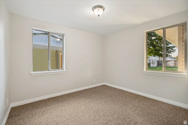 831 E VICS RD, Sandy, UT 84094