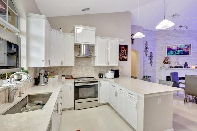 12402 83rd Lane N, The Acreage, FL 33412