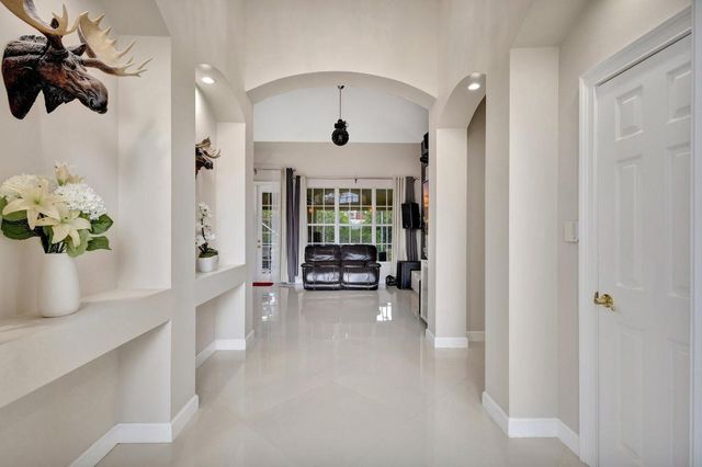 12402 83rd Lane N, The Acreage, FL 33412