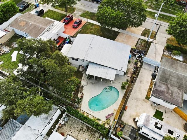 3911 SW 32nd Ave, West Park, FL 33023