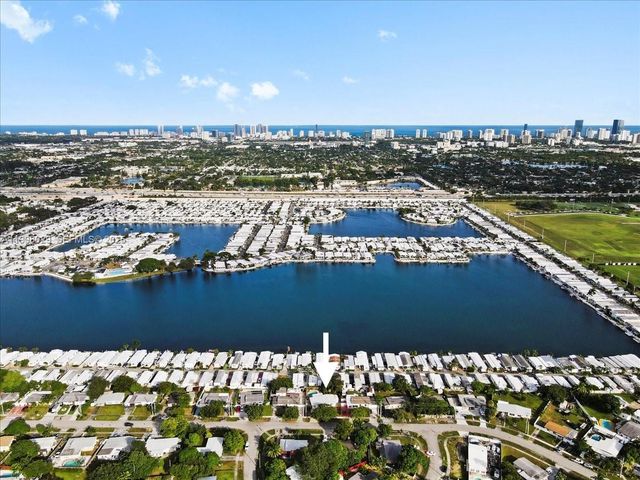 3911 SW 32nd Ave, West Park, FL 33023