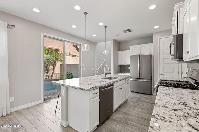 4716 E Nocona Lane, Phoenix, AZ 85050