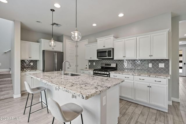 4716 E Nocona Lane, Phoenix, AZ 85050