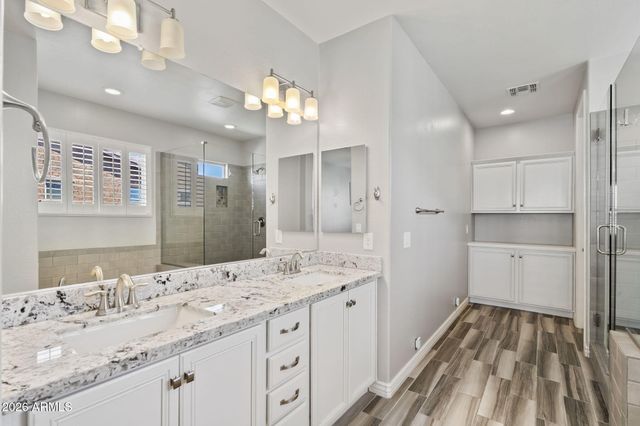 4716 E Nocona Lane, Phoenix, AZ 85050