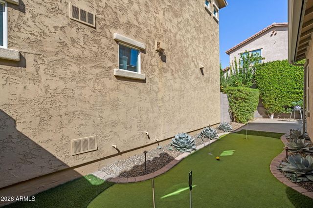 4716 E Nocona Lane, Phoenix, AZ 85050