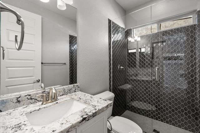 4716 E Nocona Lane, Phoenix, AZ 85050