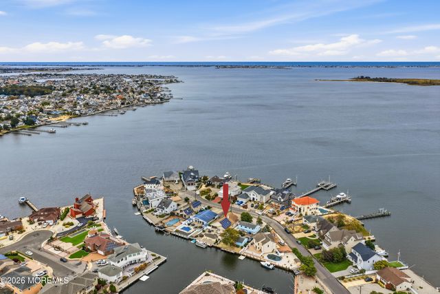 270 S Shore Drive, Toms River, NJ 08753