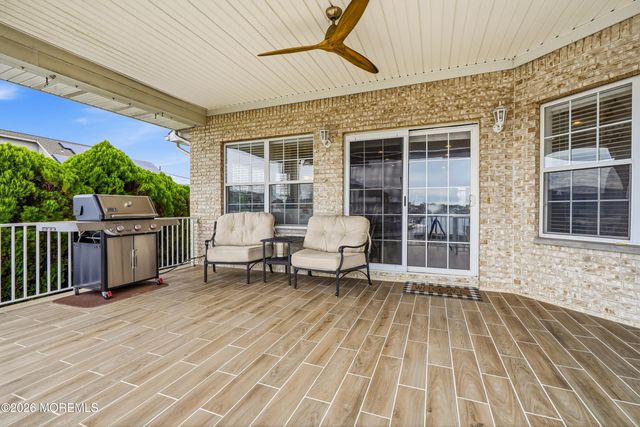 270 S Shore Drive, Toms River, NJ 08753