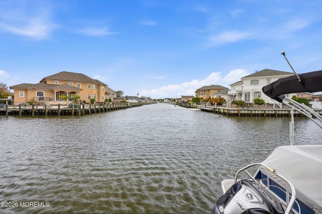270 S Shore Drive, Toms River, NJ 08753
