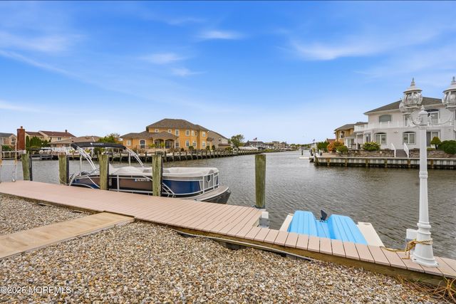 270 S Shore Drive, Toms River, NJ 08753
