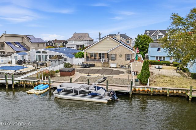 270 S Shore Drive, Toms River, NJ 08753