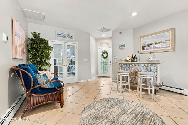 270 S Shore Drive, Toms River, NJ 08753