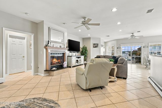 270 S Shore Drive, Toms River, NJ 08753