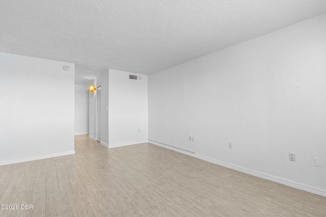 925 N Halifax Ave Apt 702, Daytona Beach, FL 32118
