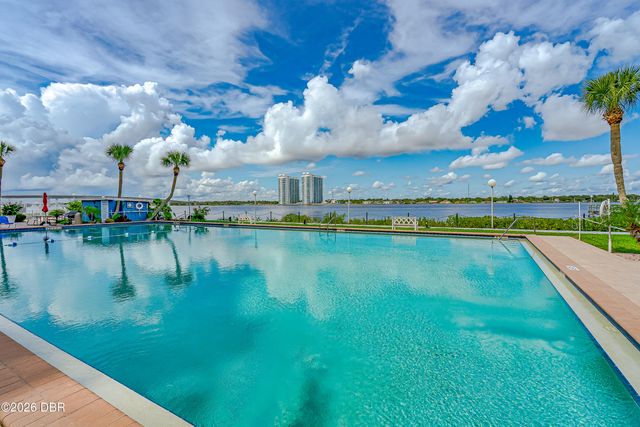 925 N Halifax Ave Apt 702, Daytona Beach, FL 32118