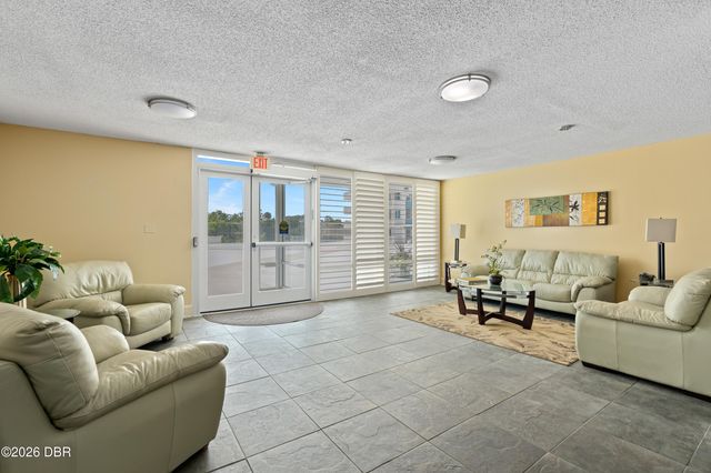 925 N Halifax Ave Apt 702, Daytona Beach, FL 32118