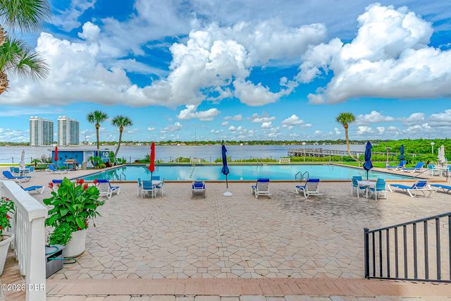 925 N Halifax Ave Apt 702, Daytona Beach, FL 32118
